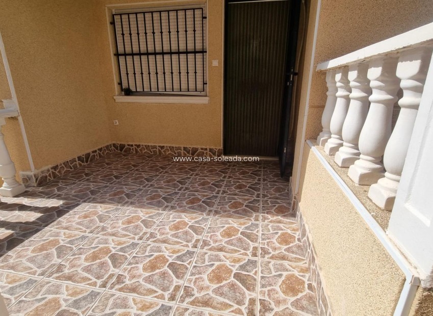 Wiederverkauf - Bungalow - Torrevieja - Playa De La Mata