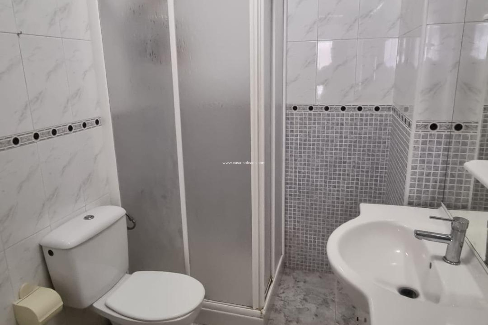 Wiederverkauf - Bungalow - Torrevieja - Playa De La Mata