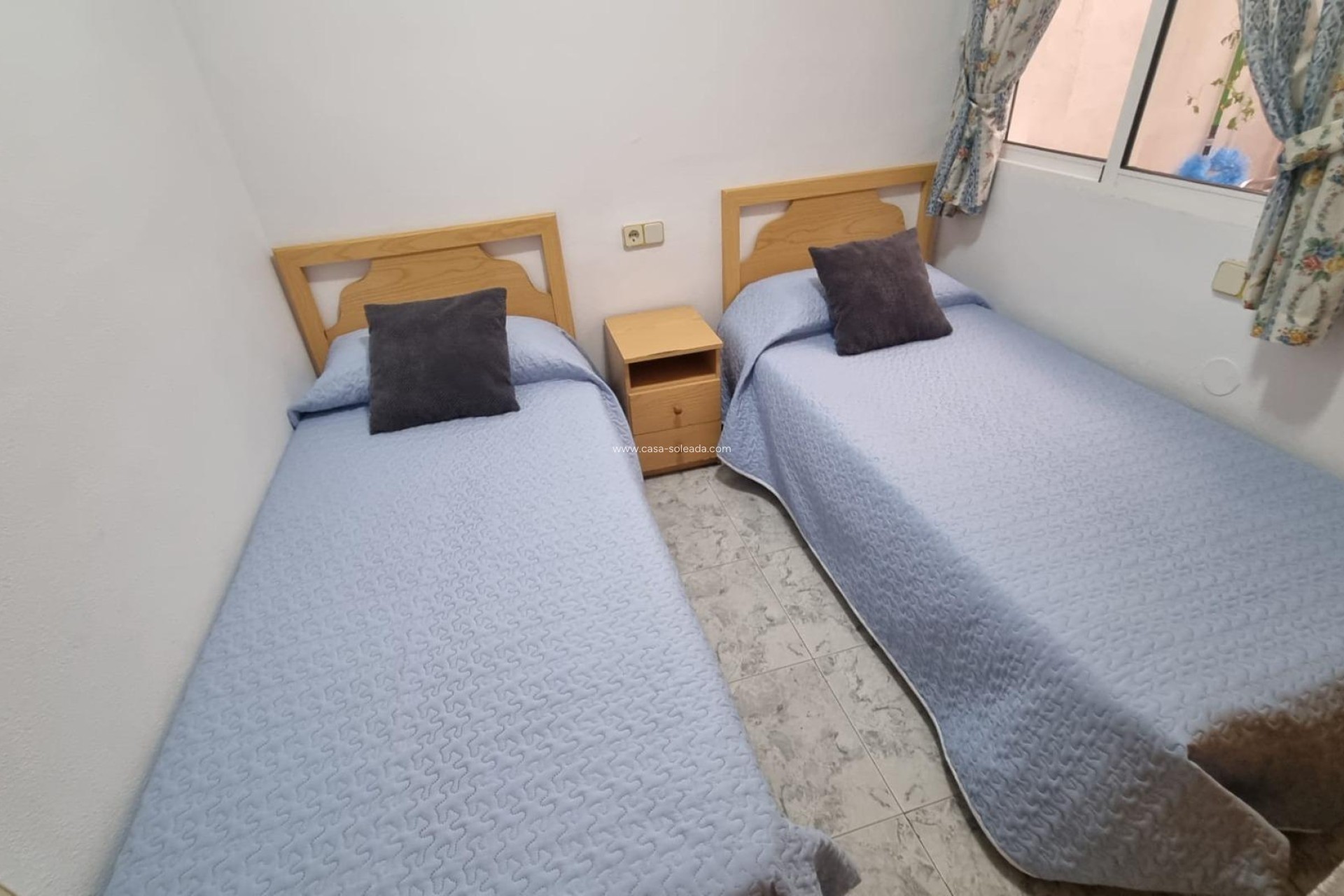Wiederverkauf - Bungalow - Torrevieja - Playa De La Mata
