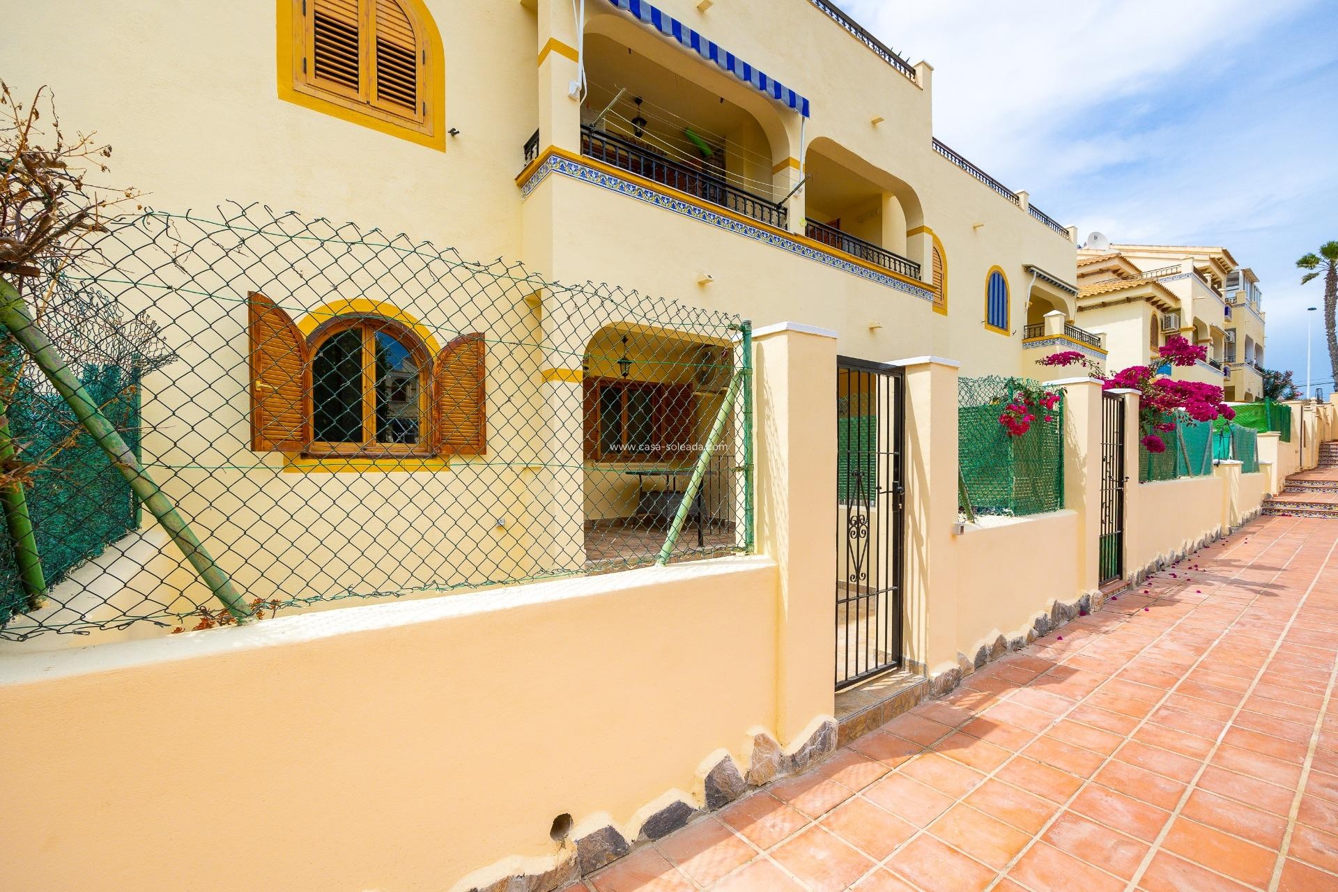 Wiederverkauf - Bungalow - Torrevieja - Torre La Mata