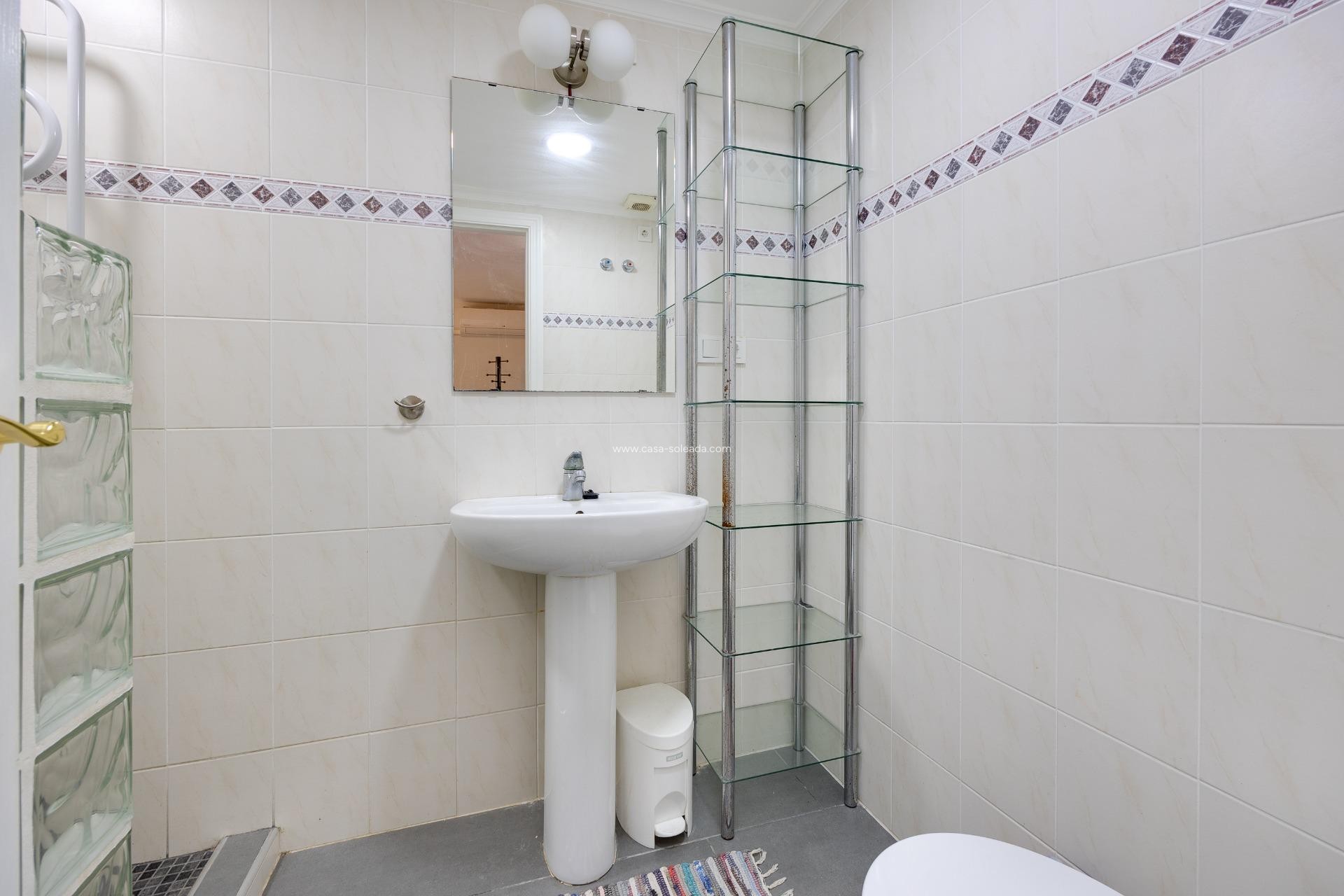 Wiederverkauf - Bungalow - Torrevieja - Torre La Mata