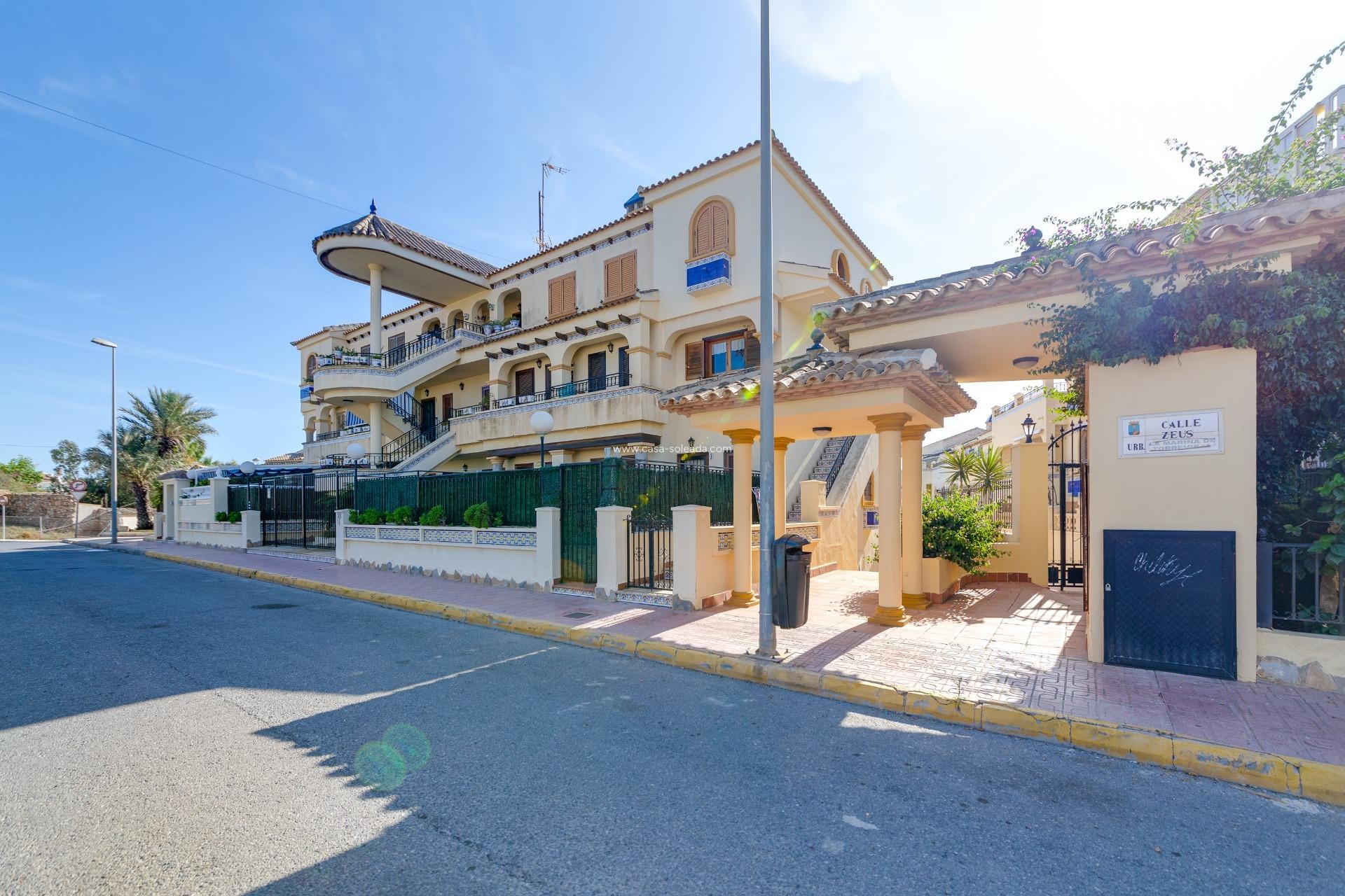 Wiederverkauf - Bungalow - Torrevieja - Torre La Mata