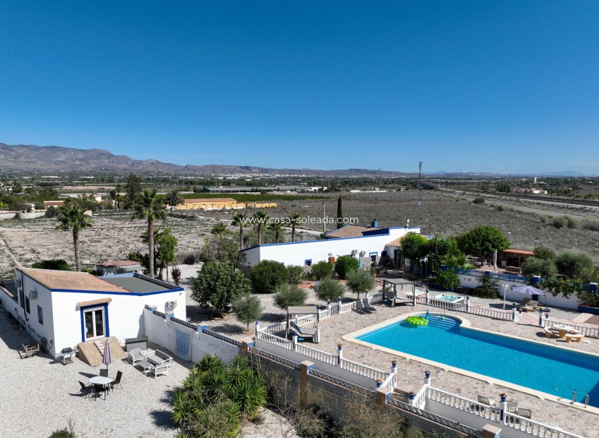 Wiederverkauf - Country Property/Finca - Crevillente - Inland