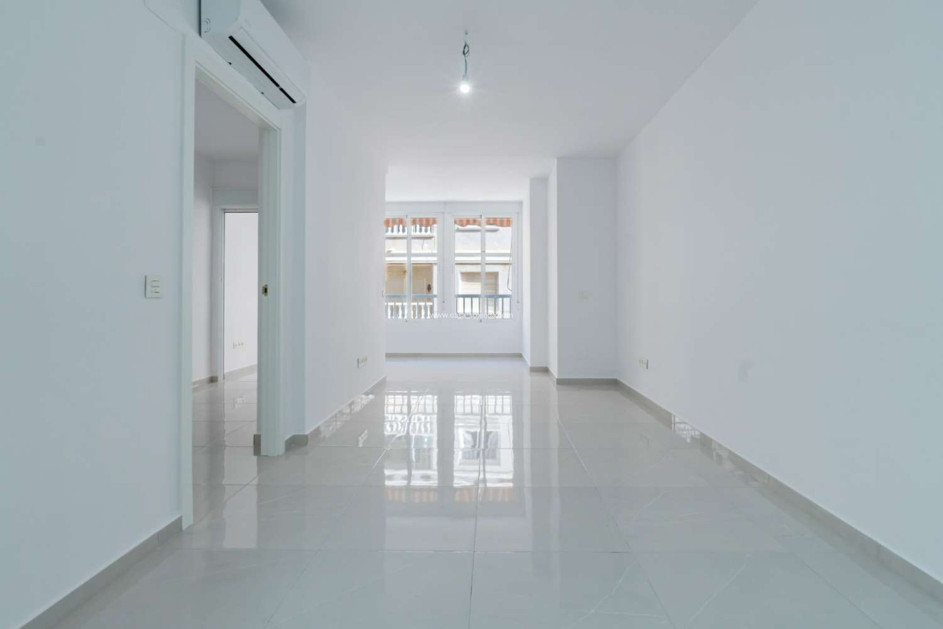 Wiederverkauf - Flat - Torrevieja - Avenida Habaneras - Curva de Palangre