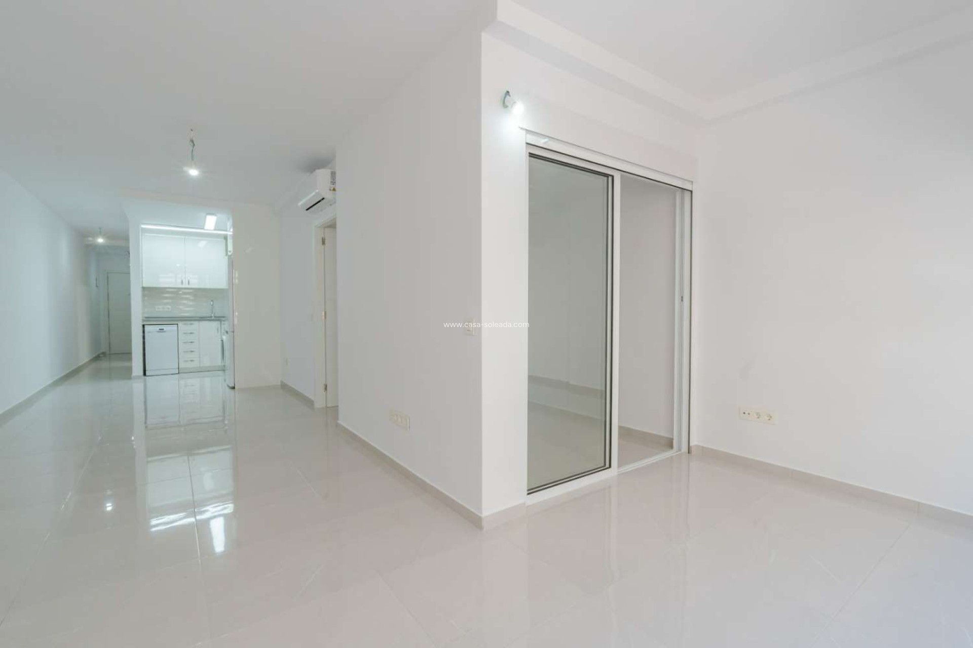 Wiederverkauf - Flat - Torrevieja - Avenida Habaneras - Curva de Palangre