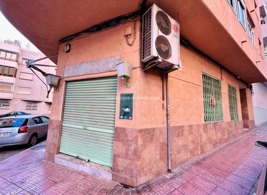 Wiederverkauf - Kommerziell - Torrevieja - Costa Blanca