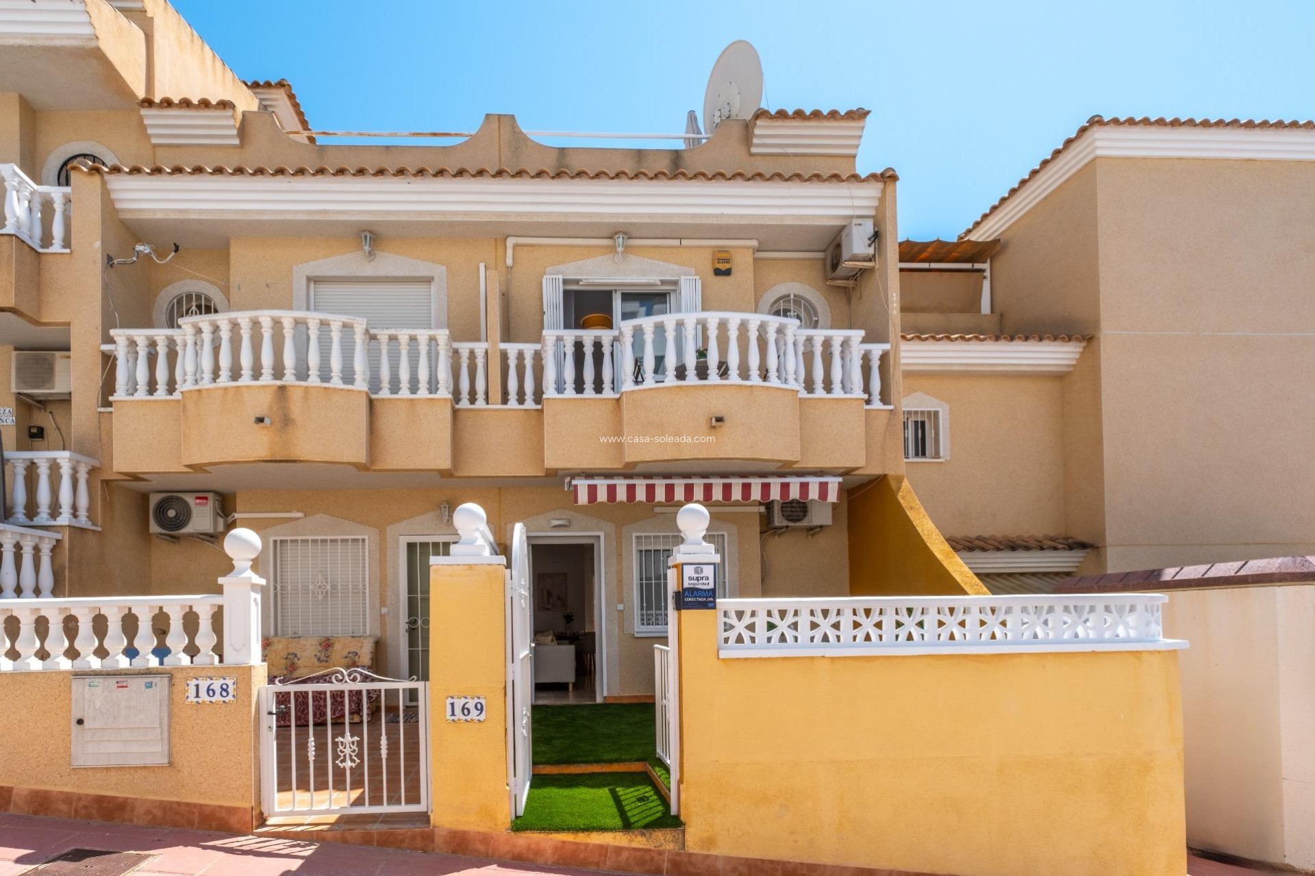 Wiederverkauf - Stadthaus - Orihuela Costa - Las Filipinas