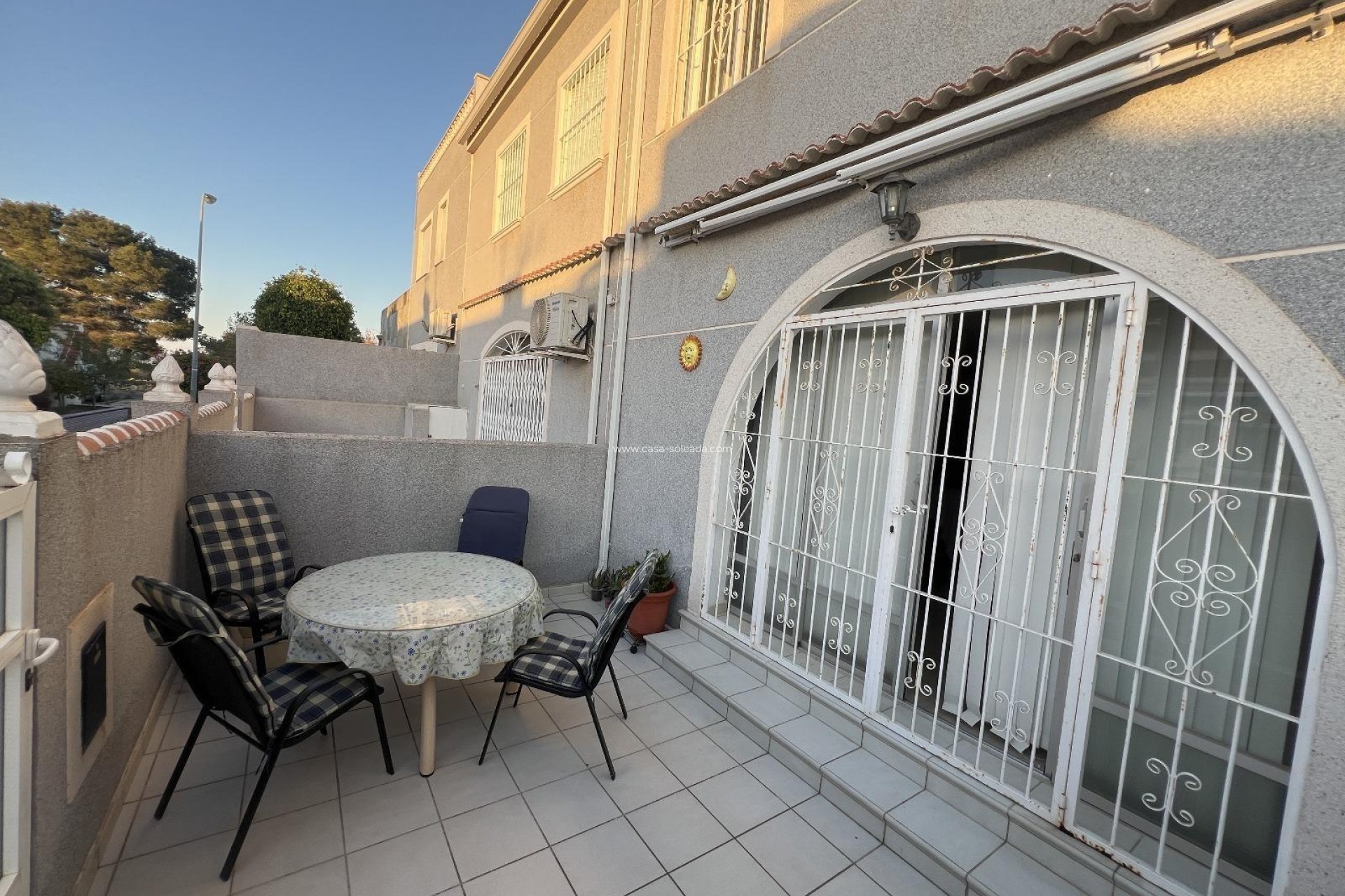 Wiederverkauf - Stadthaus - Torrevieja - La Siesta
