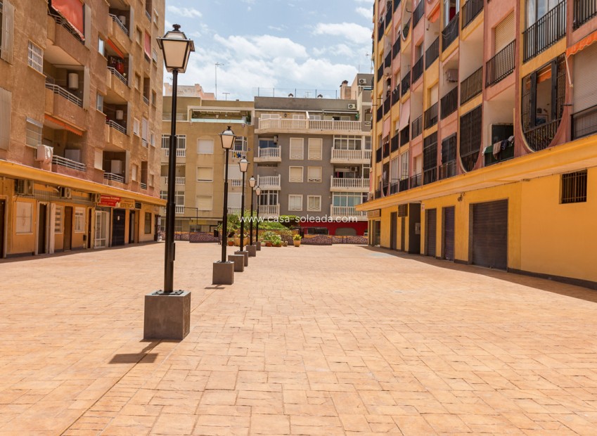 Wiederverkauf - Studio - Torrevieja - Beach