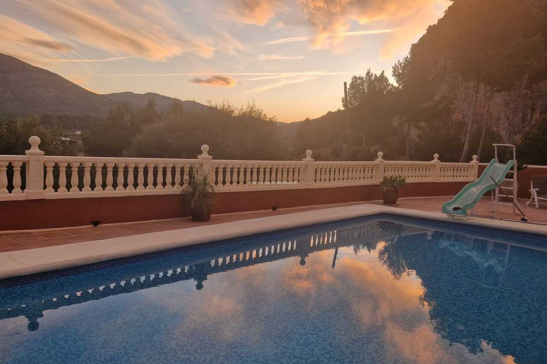 Wiederverkauf - Villa - Alcalalí - Inland