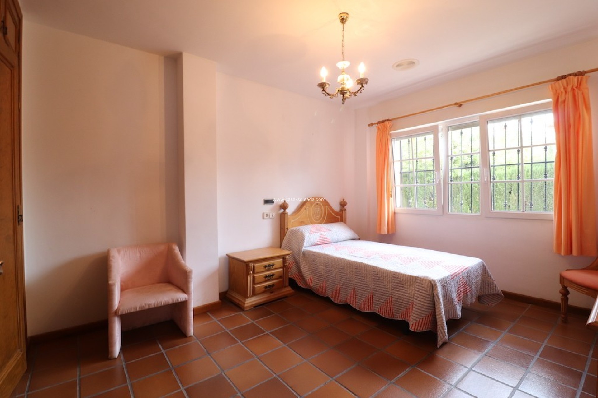 Wiederverkauf - Villa - Mil Palmeras - Costa Blanca