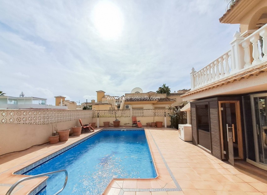 Wiederverkauf - Villa - Orihuela Costa - Altos De Campoamor