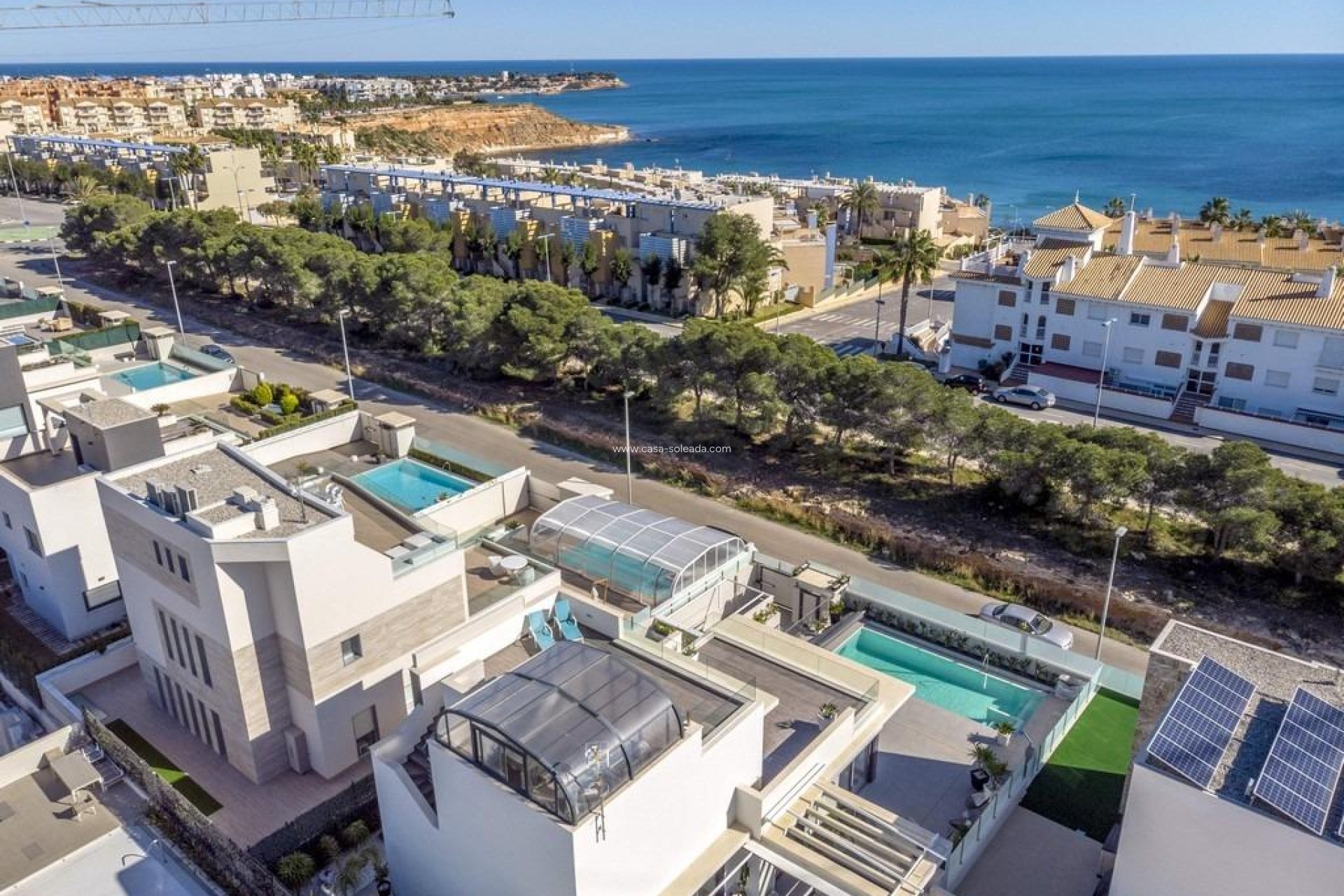 Wiederverkauf - Villa - Orihuela Costa - Campoamor