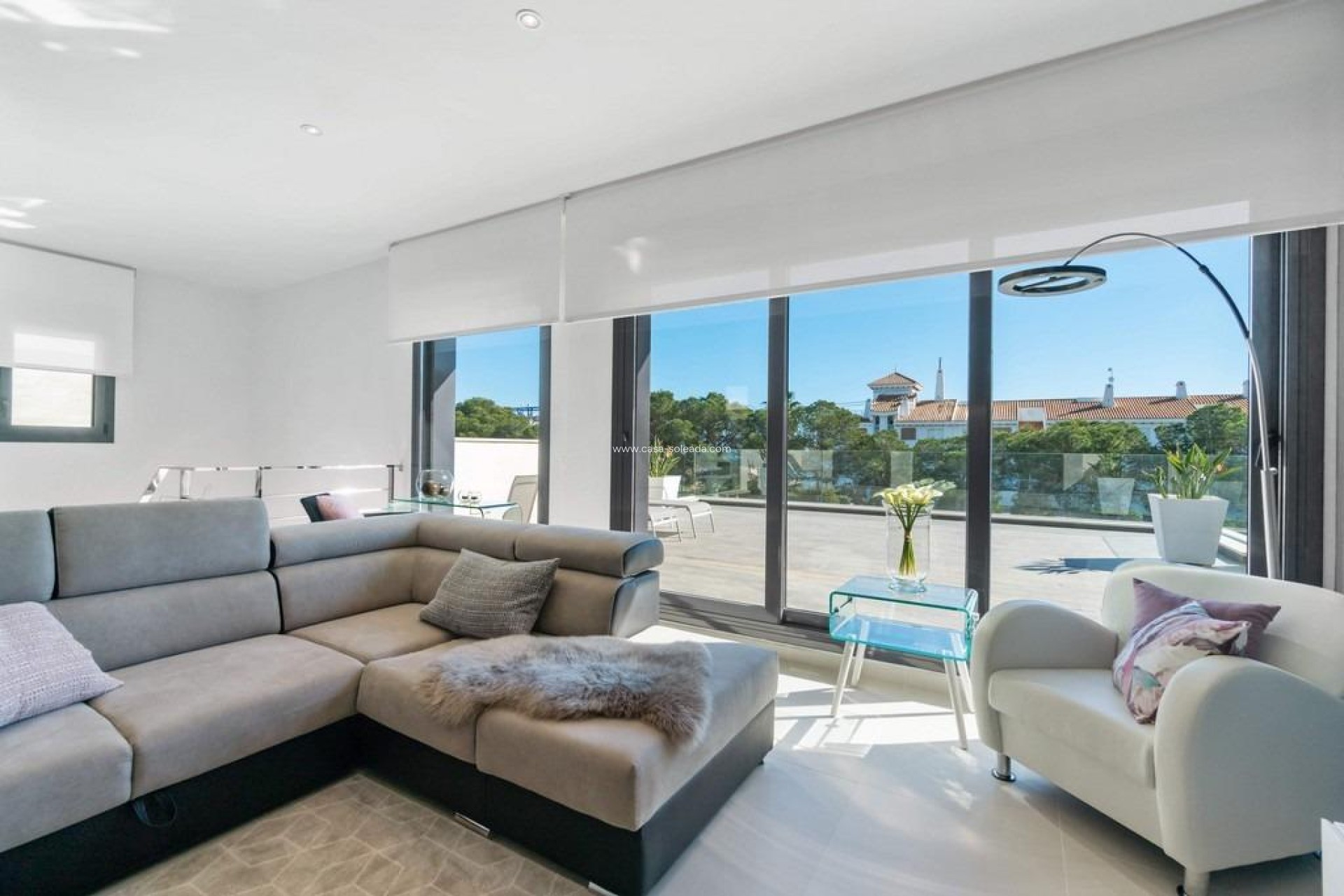Wiederverkauf - Villa - Orihuela Costa - Campoamor