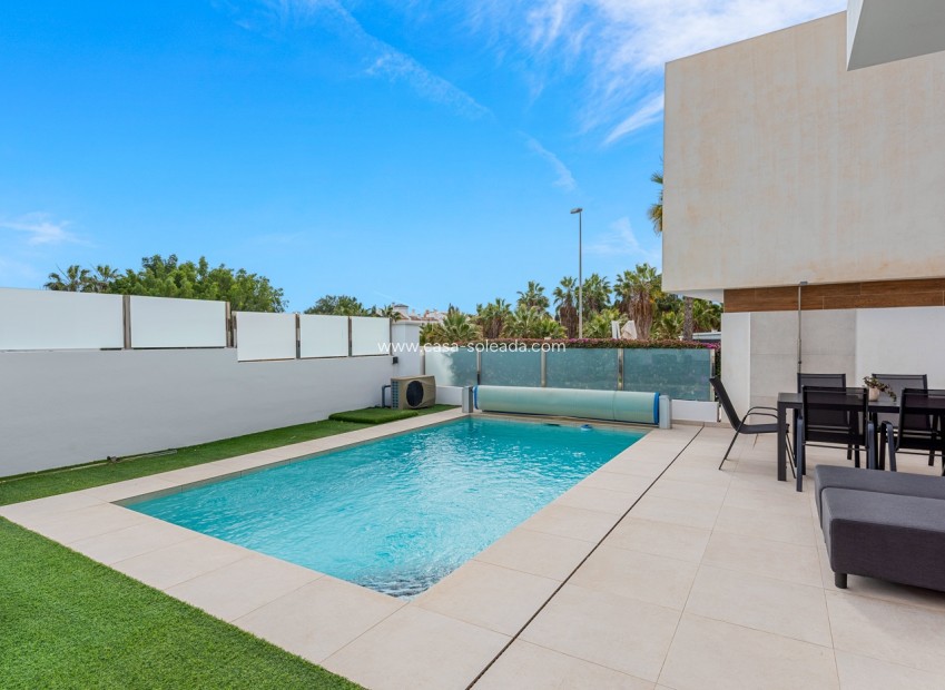 Wiederverkauf - Villa - Orihuela Costa - Costa Blanca