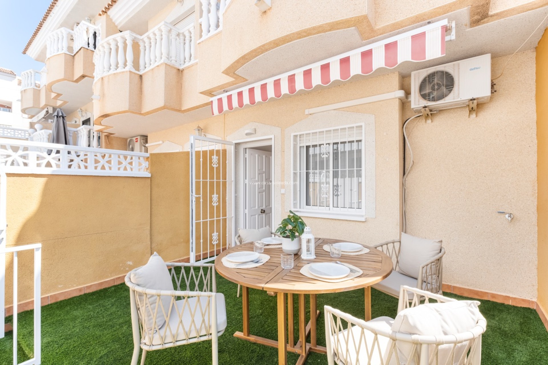 Wiederverkauf - Villa - Orihuela Costa - Las Filipinas