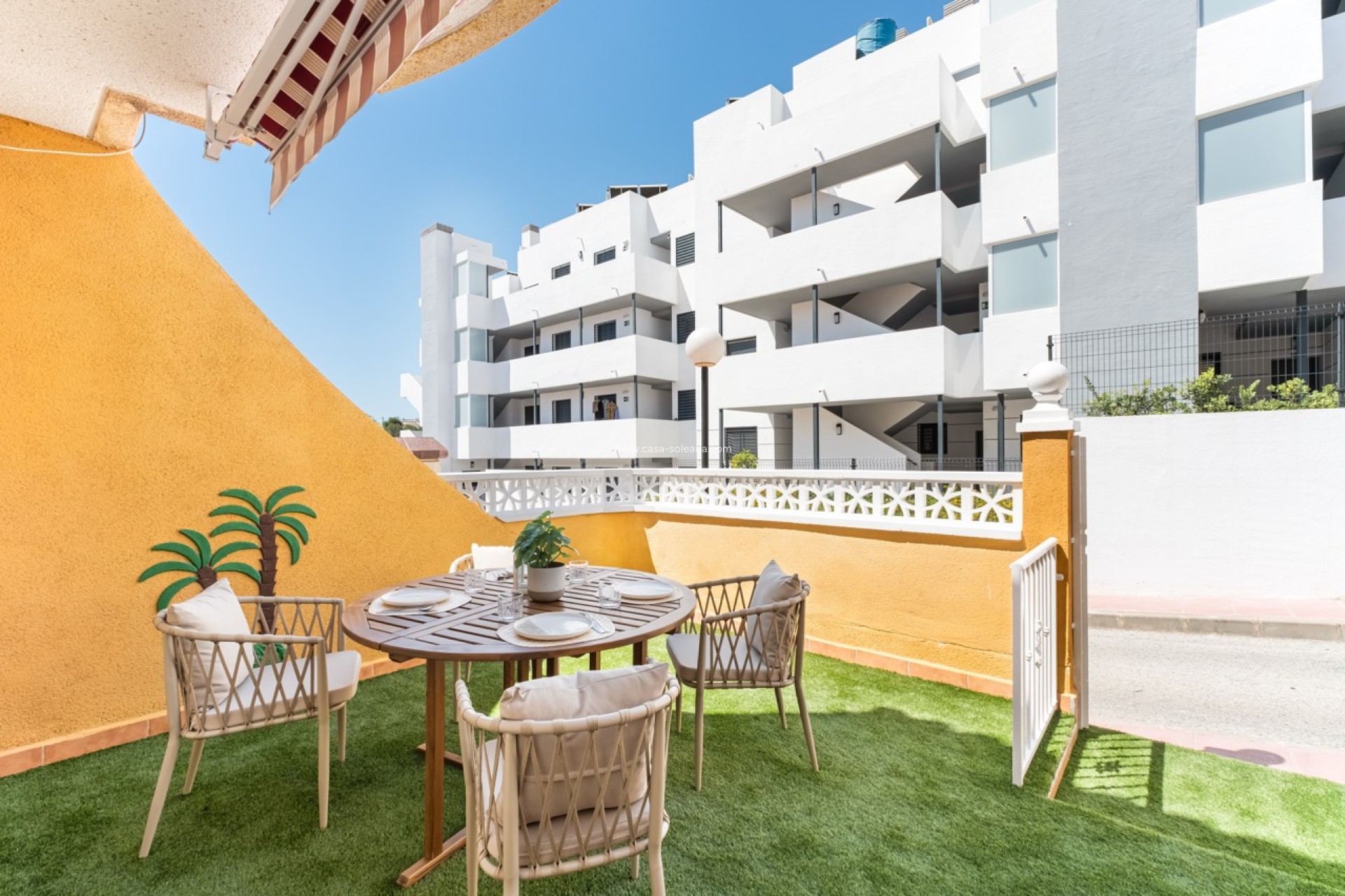 Wiederverkauf - Villa - Orihuela Costa - Las Filipinas