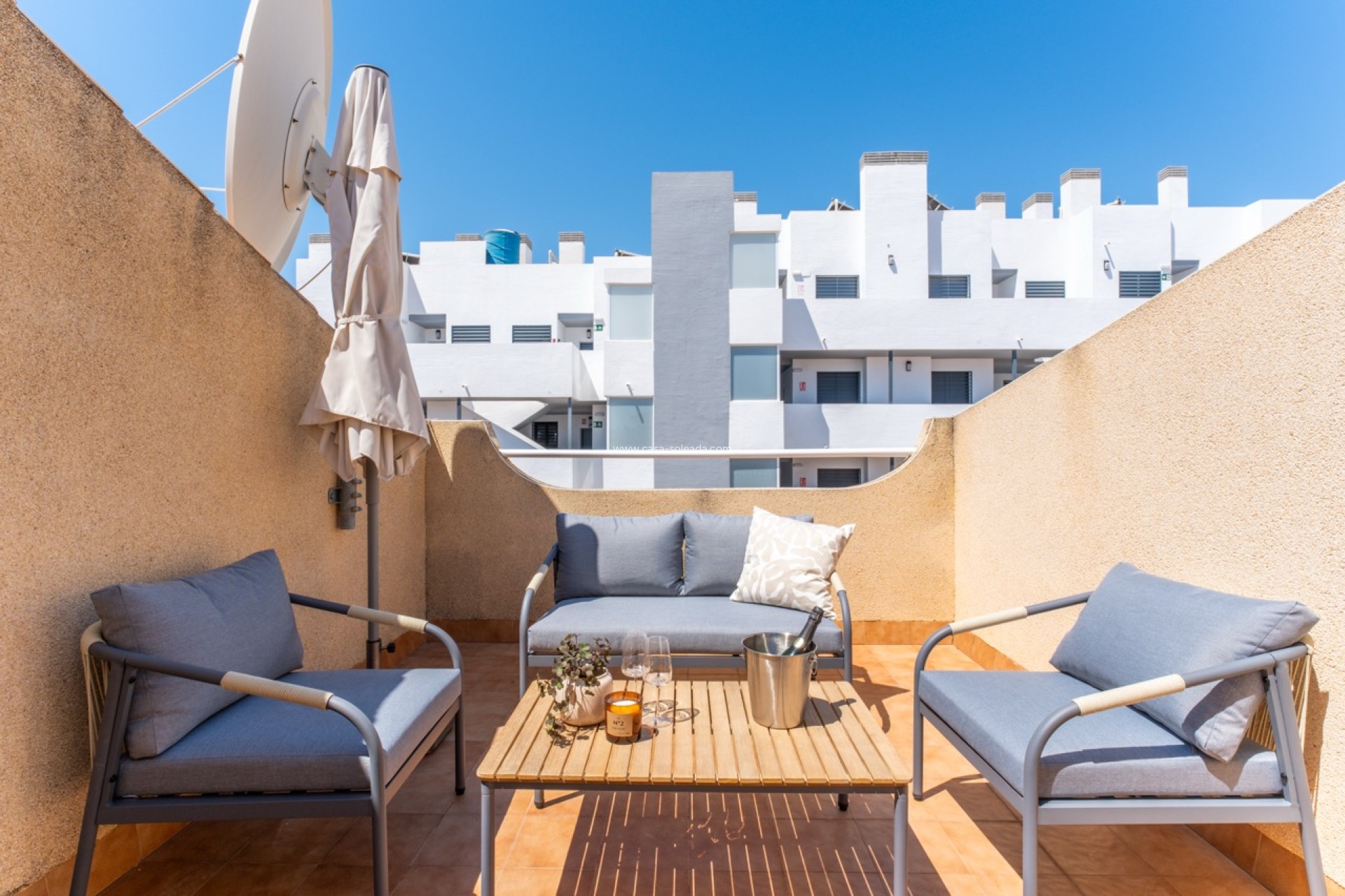 Wiederverkauf - Villa - Orihuela Costa - Las Filipinas