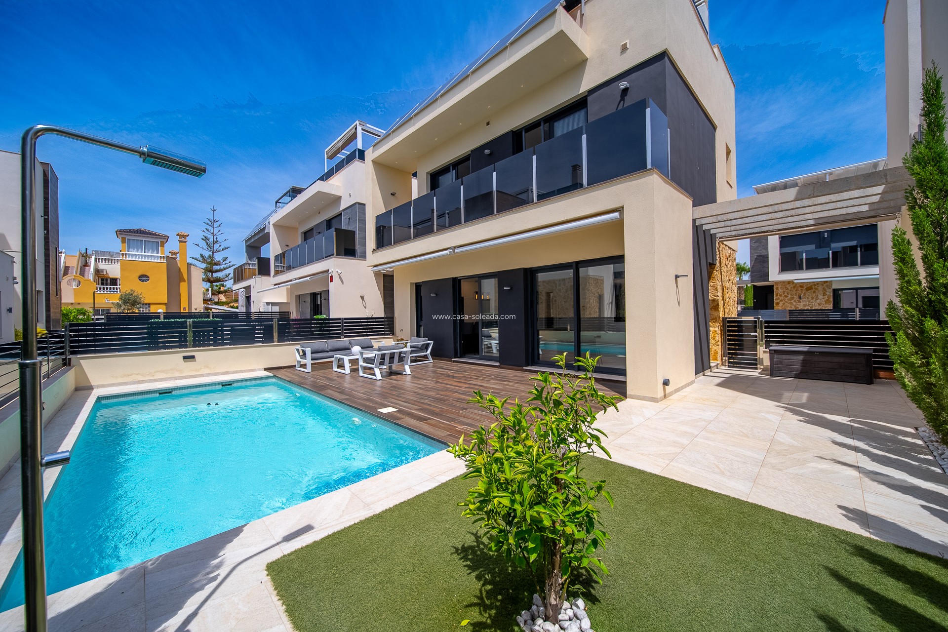 Wiederverkauf - Villa - Orihuela Costa - Lomas de Cabo Roig