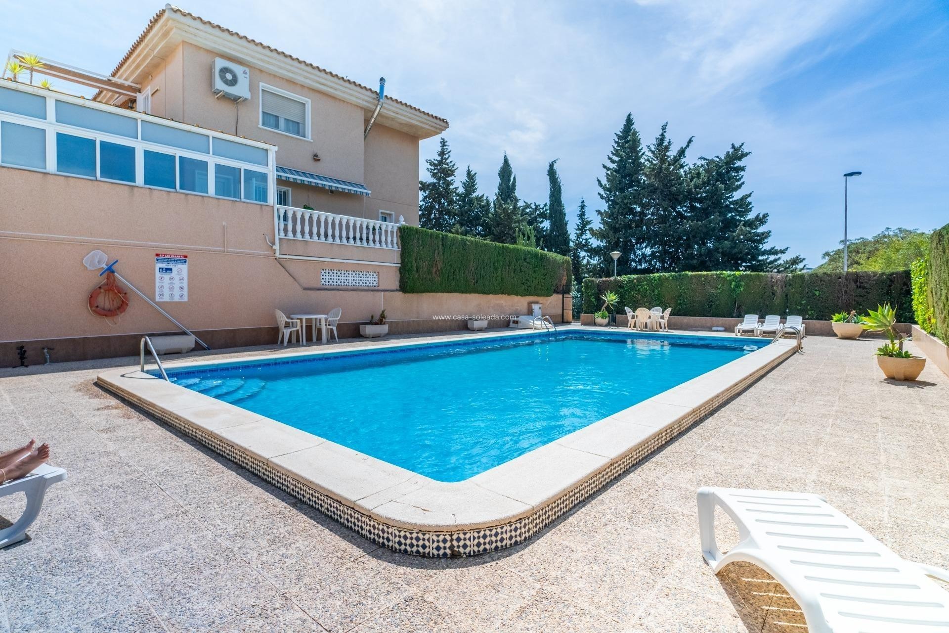 Wiederverkauf - Villa - Orihuela Costa - Punta Prima