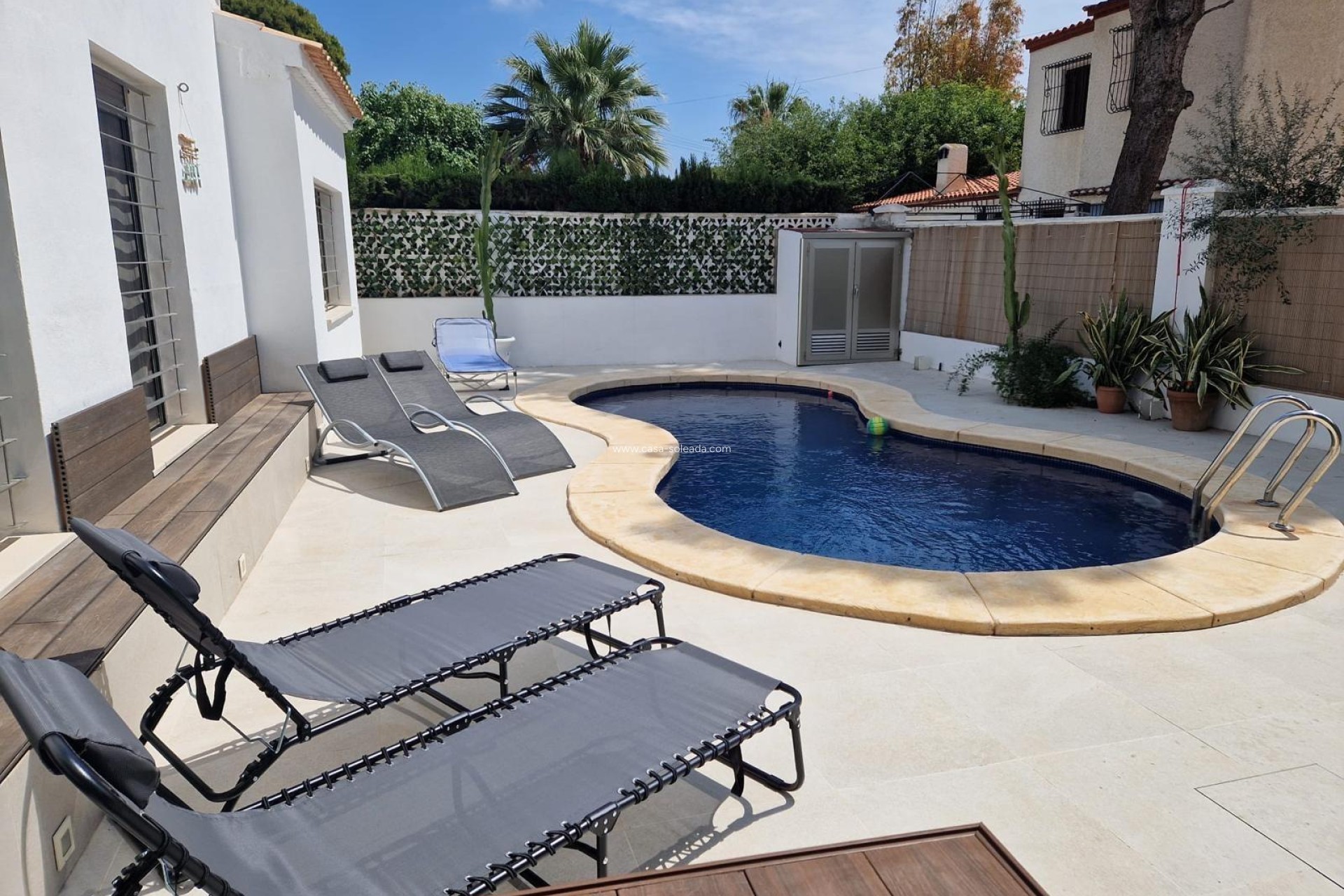 Wiederverkauf - Villa - Orihuela Costa - Punta Prima