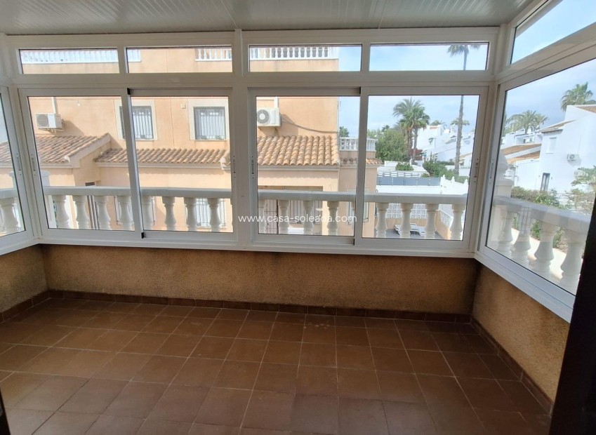 Wiederverkauf - Villa - Orihuela Costa - Villamartín