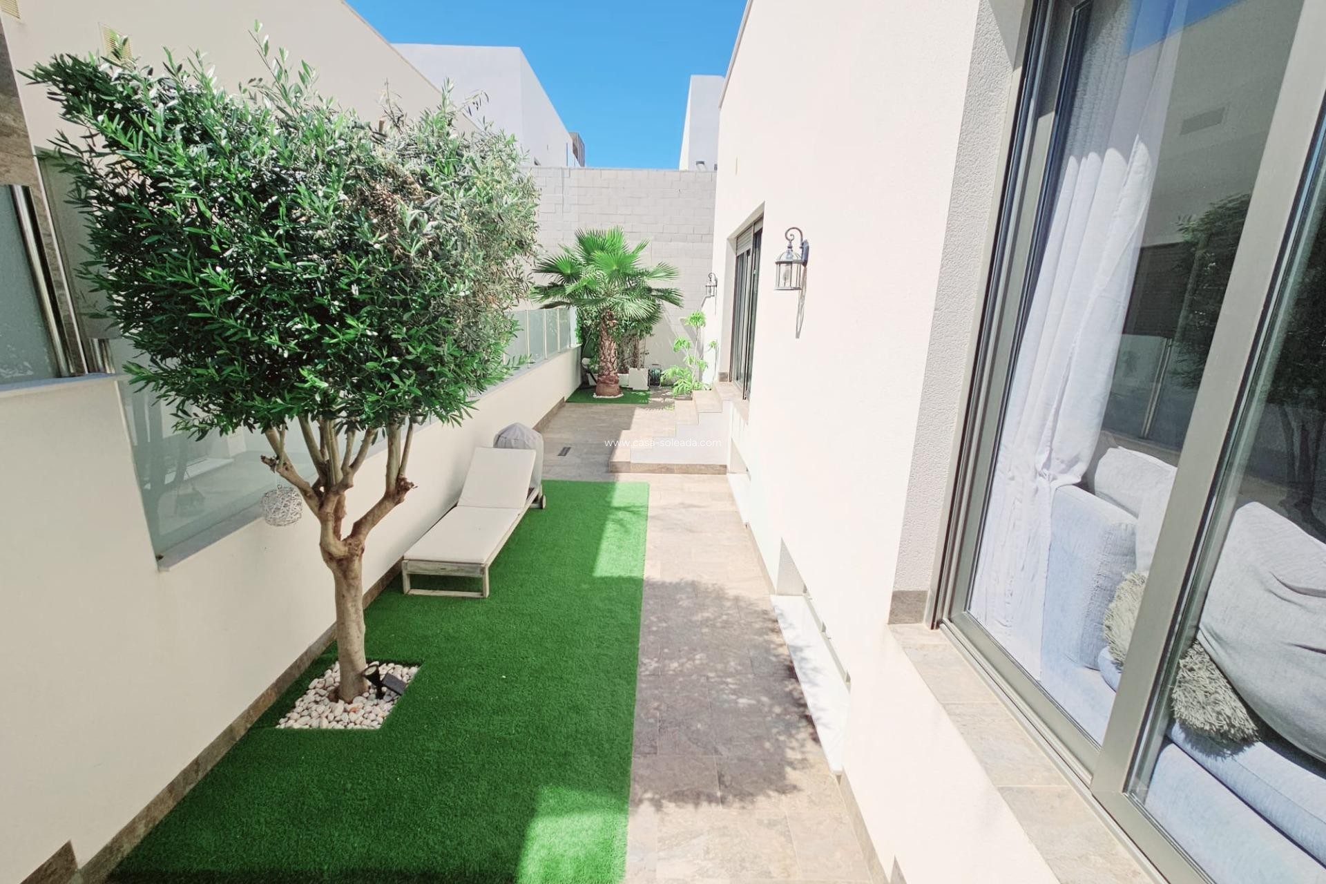 Wiederverkauf - Villa - Orihuela Costa - Villamartín