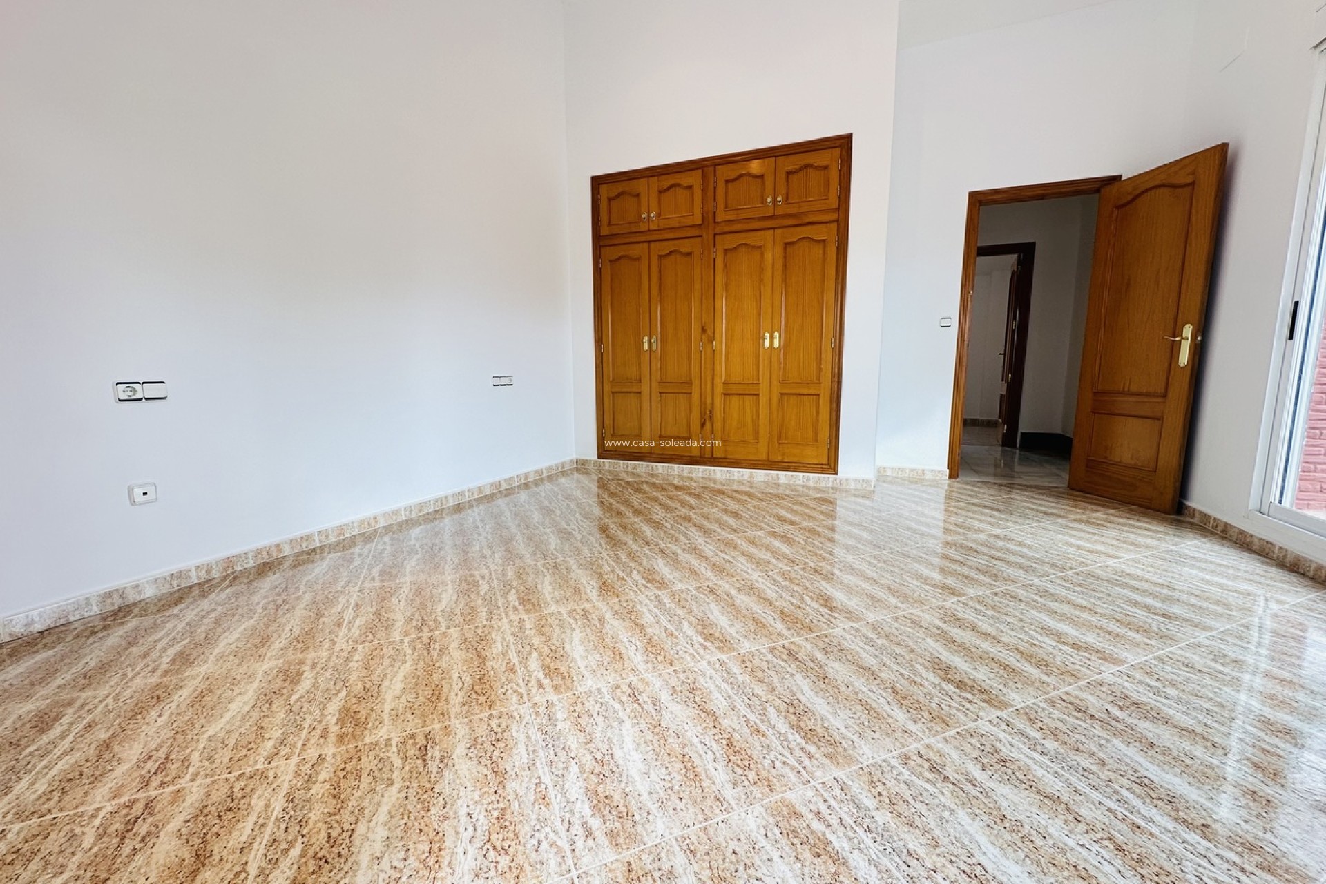 Wiederverkauf - Villa - Orihuela