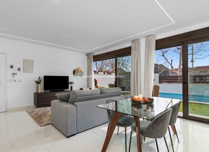 Wiederverkauf - Villa - Pilar de la Horadada - Costa Blanca
