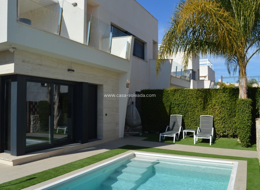Wiederverkauf - Villa - Pilar de la Horadada - Las Higuericas