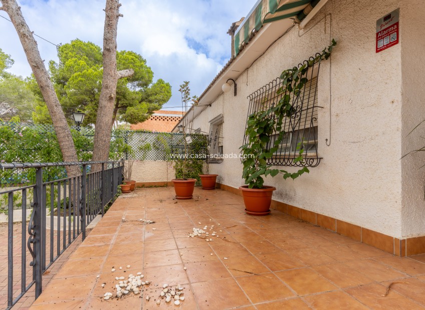 Wiederverkauf - Villa - Pilar de la Horadada - Pinar de Campoverde