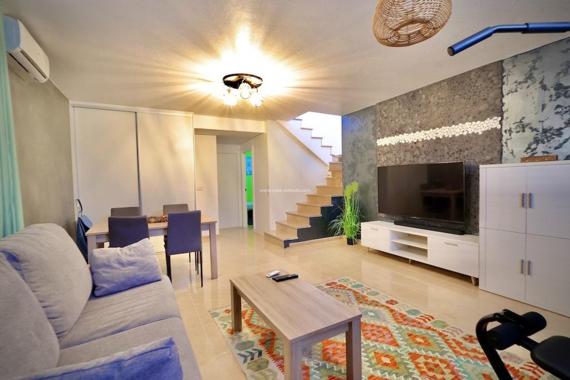 Wiederverkauf - Villa - San Miguel de Salinas - Residencial los flamencos