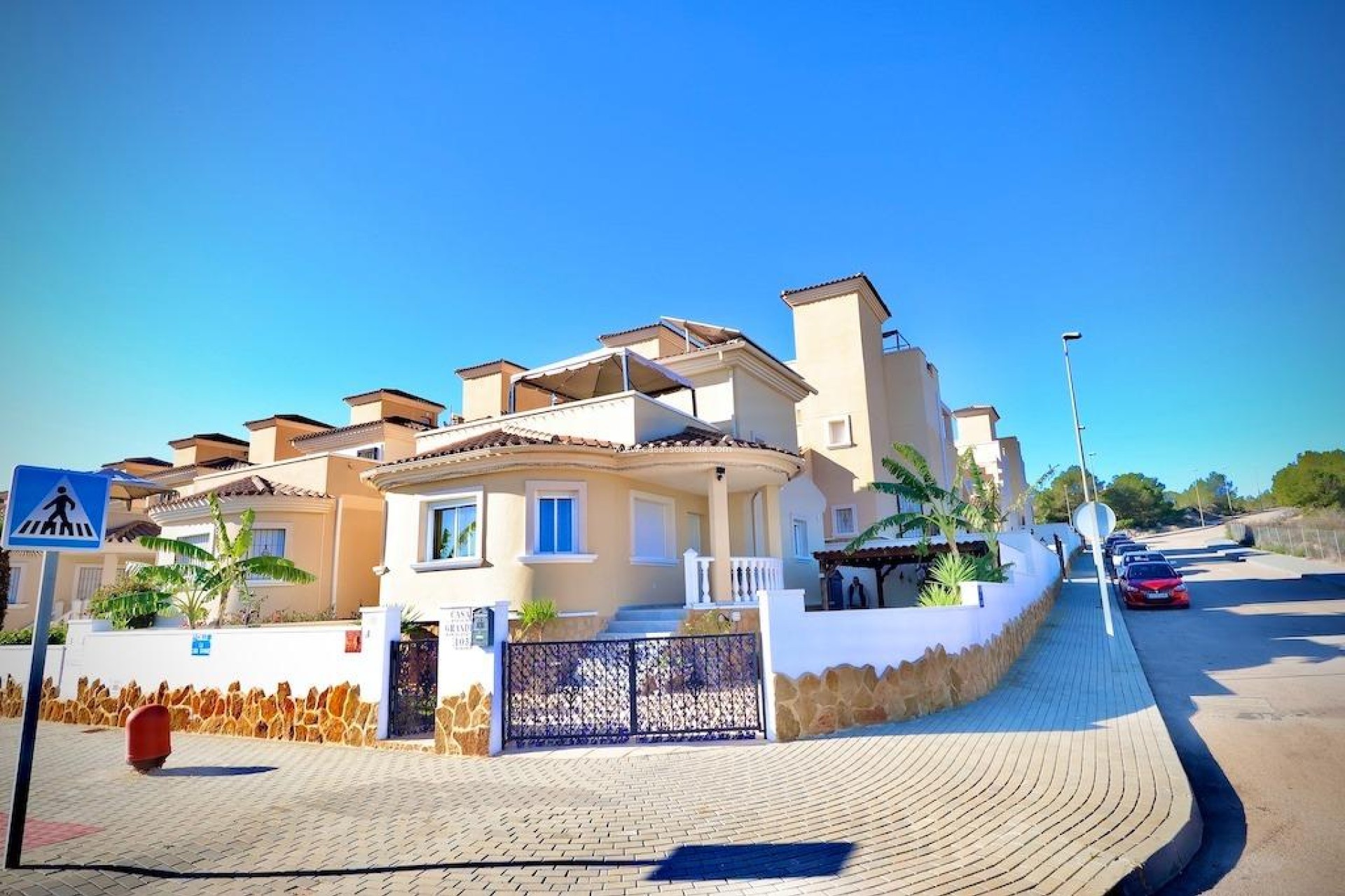 Wiederverkauf - Villa - San Miguel de Salinas - Residencial los flamencos