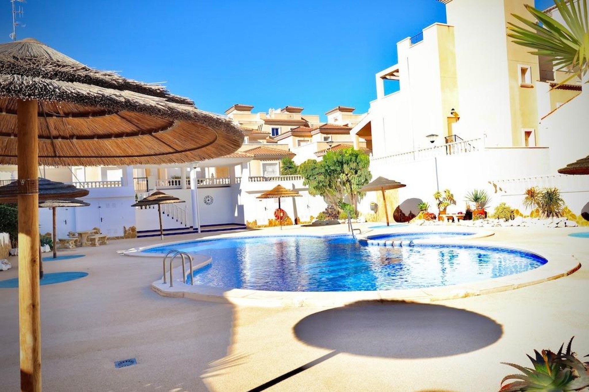 Wiederverkauf - Villa - San Miguel de Salinas - Residencial los flamencos