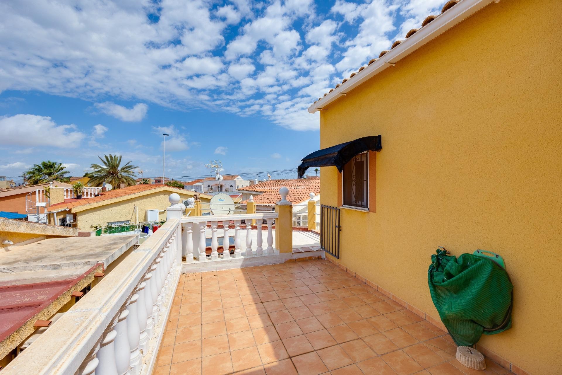 Wiederverkauf - Villa - Torrevieja - Aguas nuevas