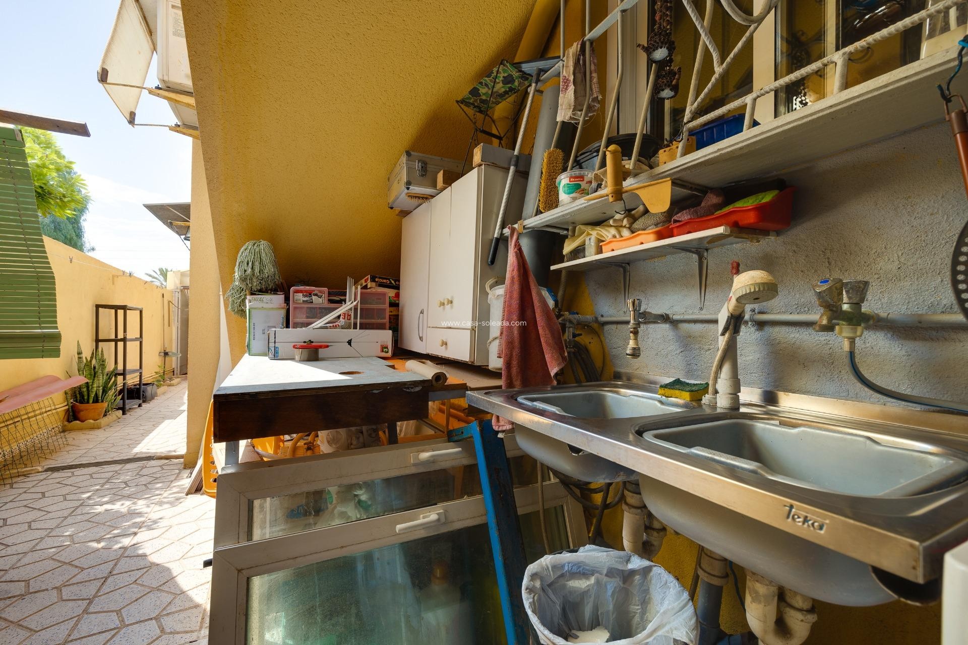 Wiederverkauf - Villa - Torrevieja - Aguas nuevas