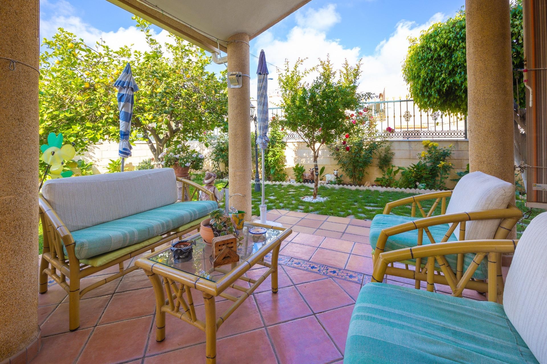 Wiederverkauf - Villa - Torrevieja - Aguas nuevas