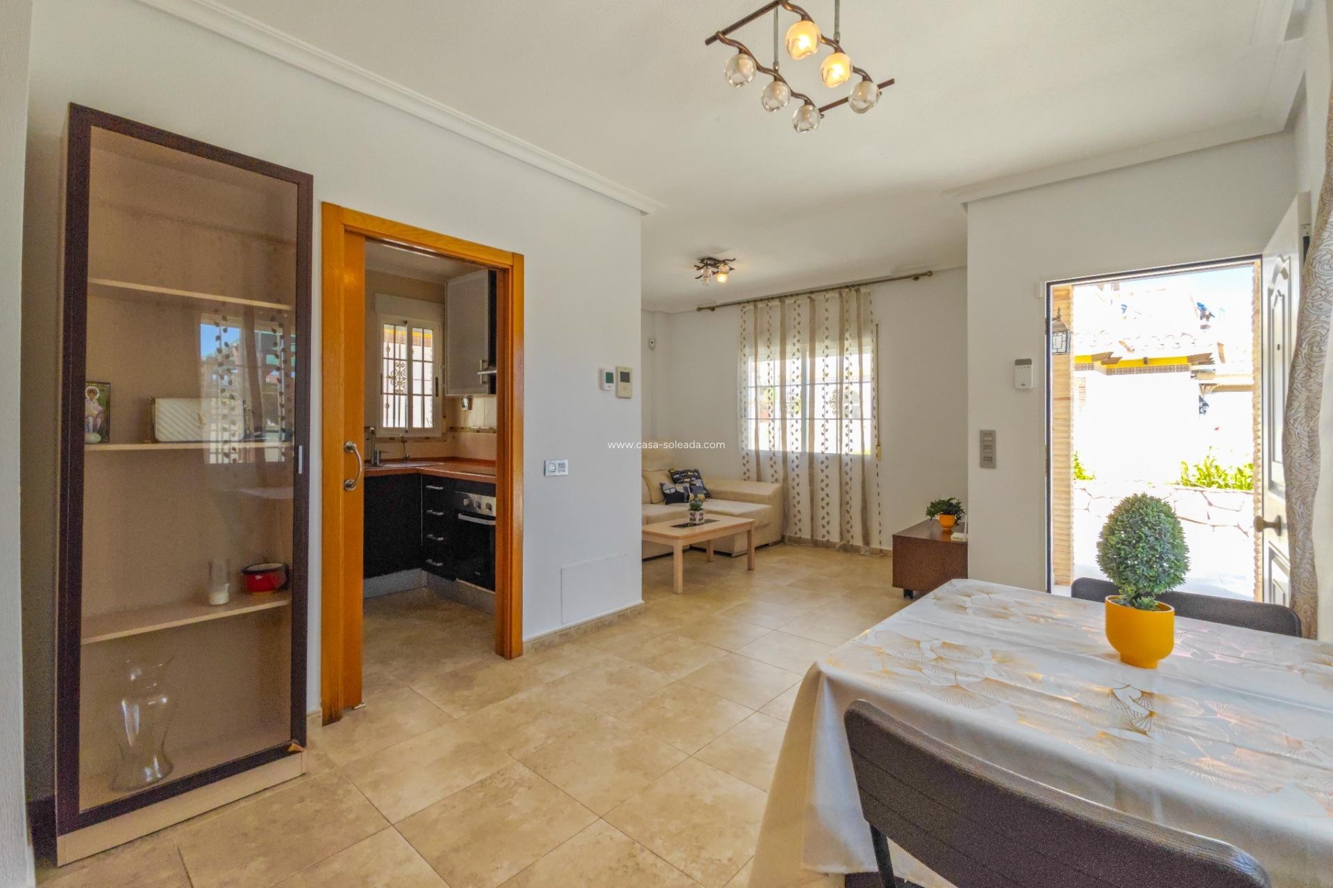 Wiederverkauf - Villa - Torrevieja - La Mata