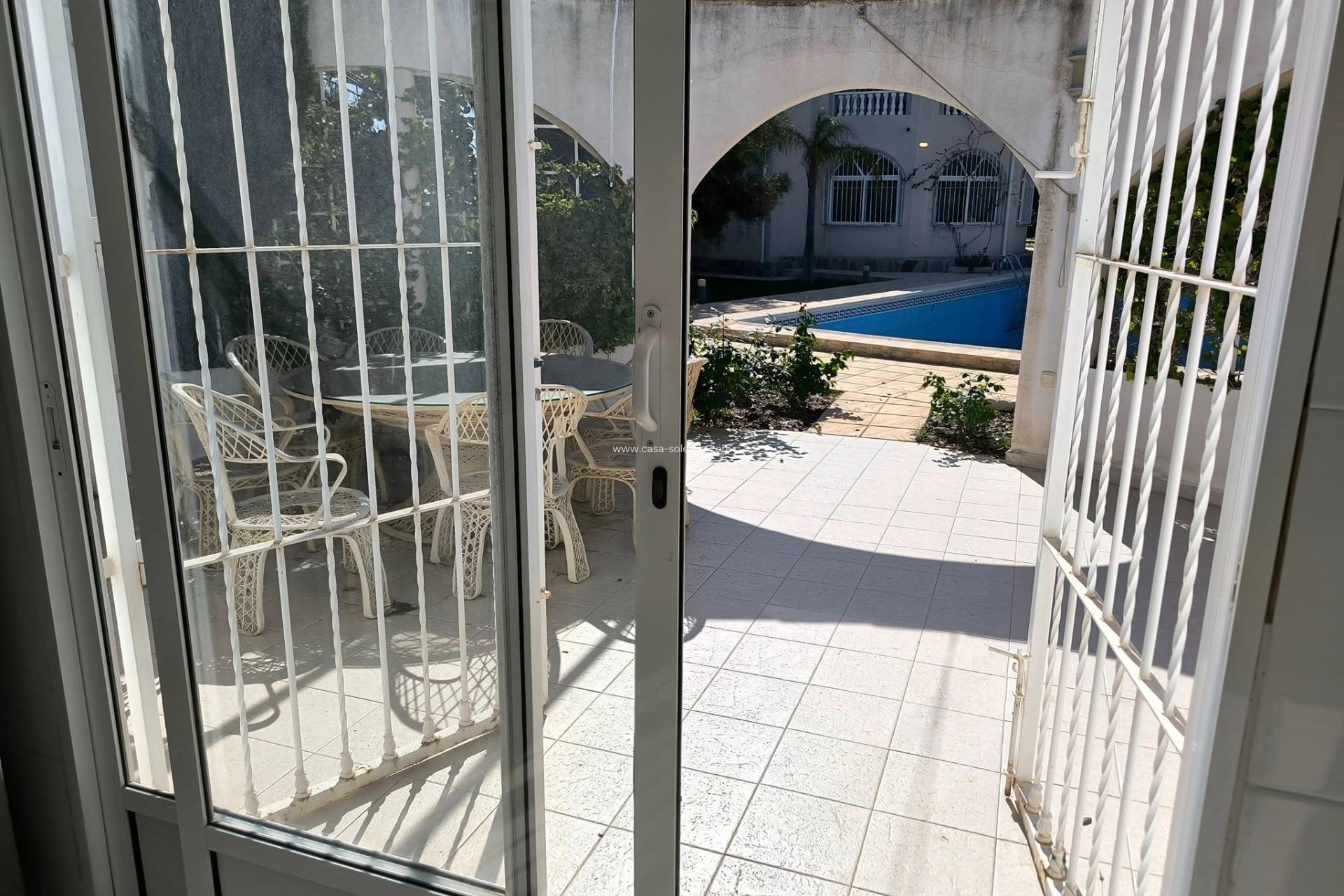 Wiederverkauf - Villa - Torrevieja - La Siesta