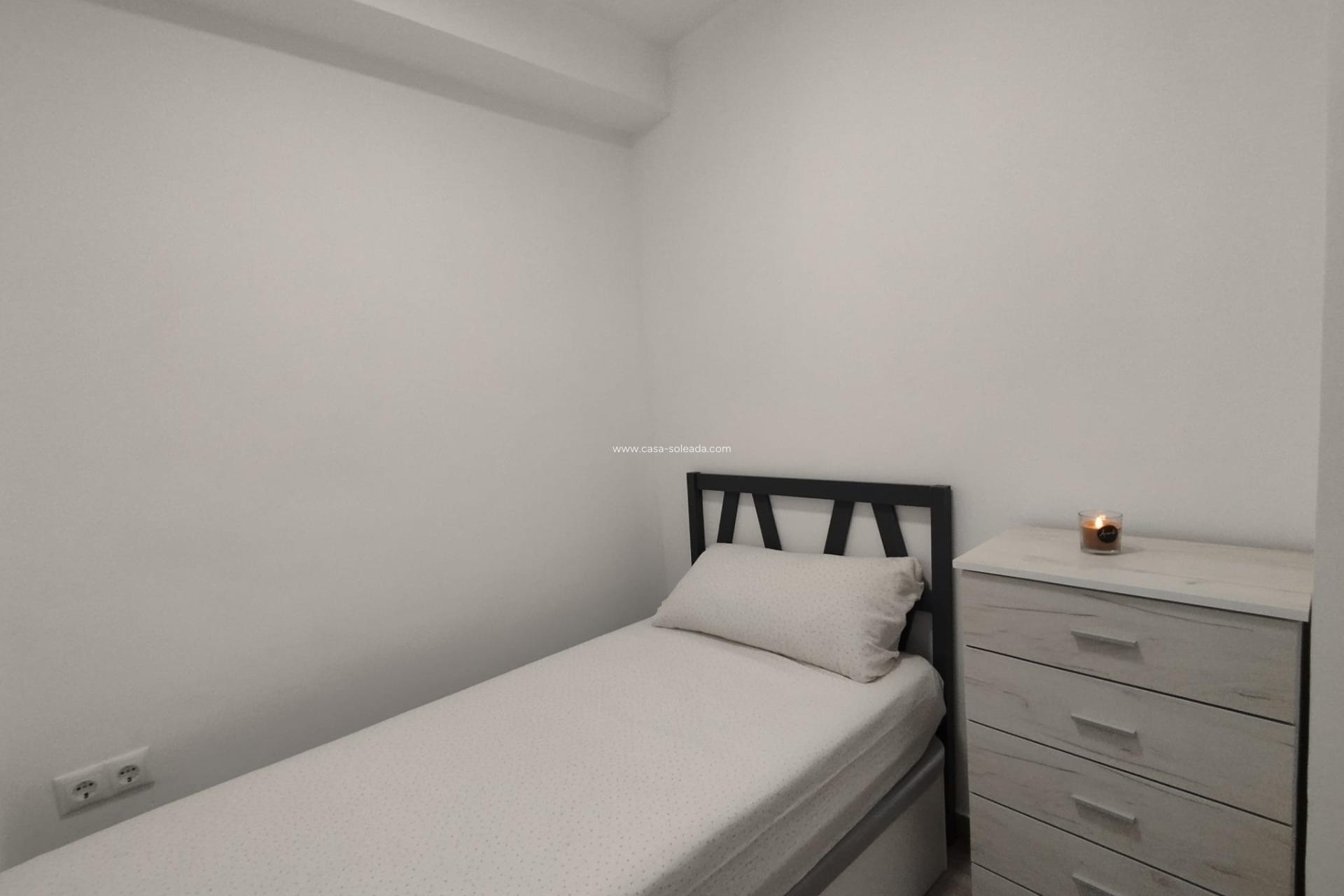 Wiederverkauf - Wohnung - Guardamar del Segura - Pinomar