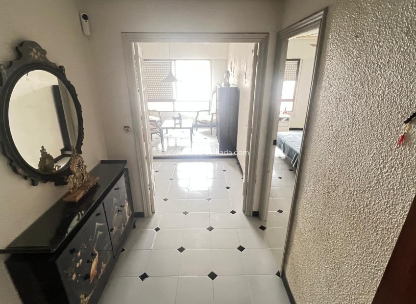 Wiederverkauf - Wohnung - Guardamar del Segura - Pueblo