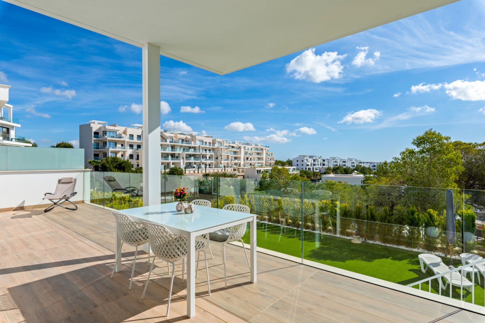 Wiederverkauf - Wohnung - Las Colinas Golf Resort - Costa Blanca