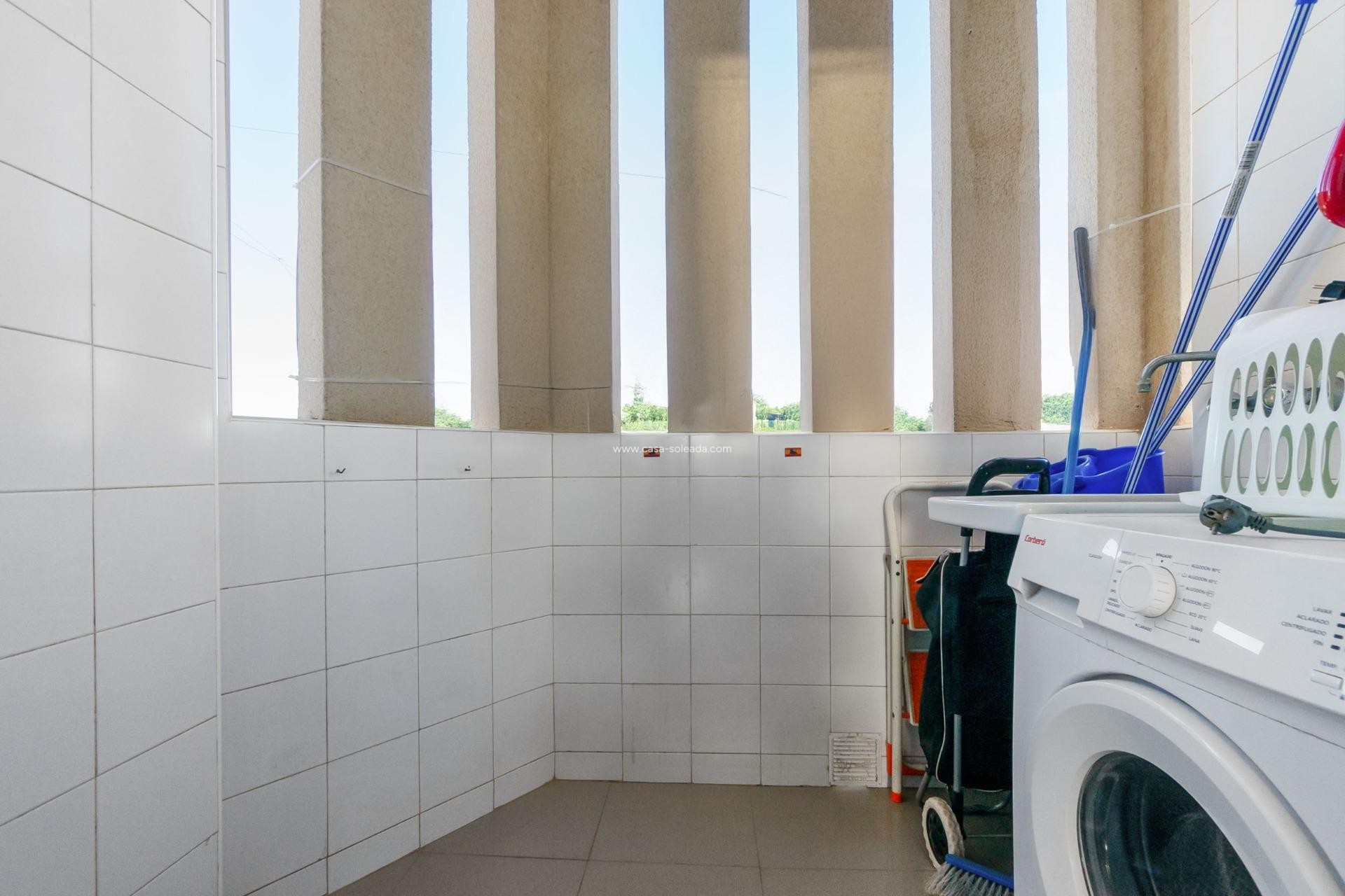 Wiederverkauf - Wohnung - Orihuela Costa - Campoamor