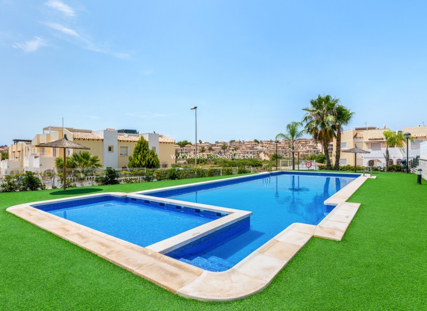 Wiederverkauf - Wohnung - Orihuela Costa - Costa Blanca