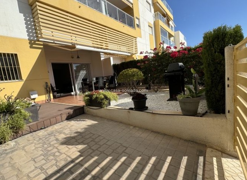 Wiederverkauf - Wohnung - Orihuela Costa - Costa Blanca