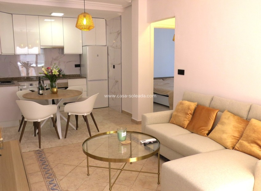 Wiederverkauf - Wohnung - Orihuela Costa - La Zenia
