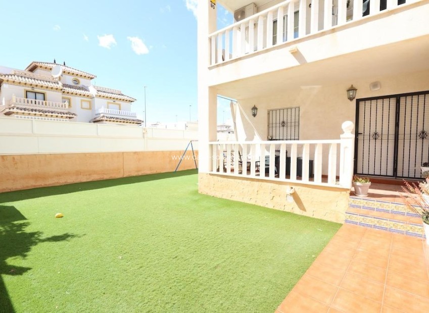 Wiederverkauf - Wohnung - Orihuela Costa - Lomas de Cabo Roig