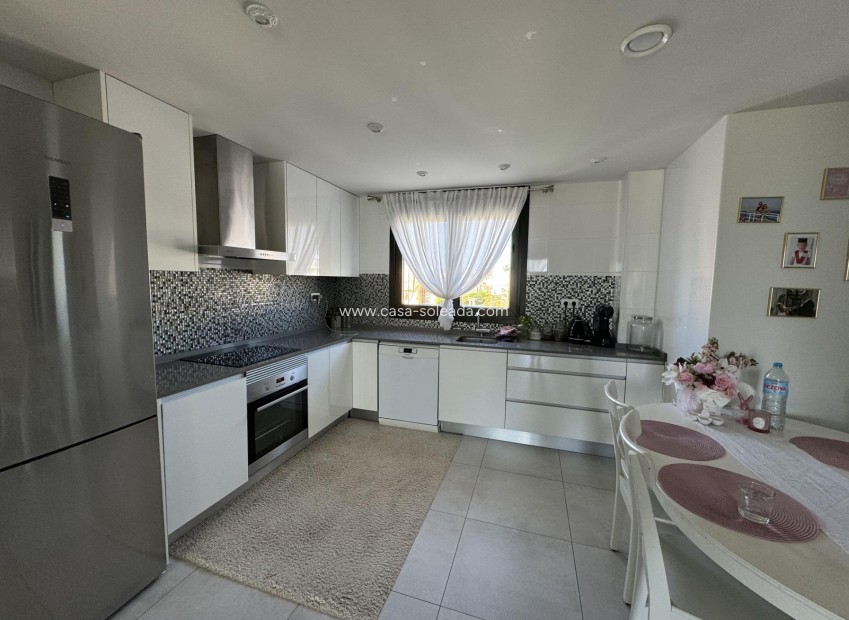 Wiederverkauf - Wohnung - Pilar de la Horadada - Mil Palmeras