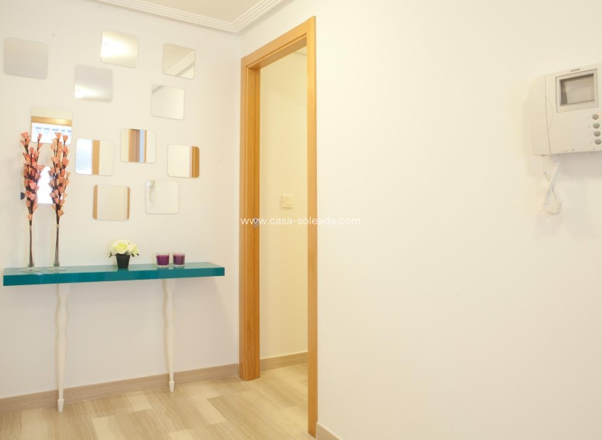 Wiederverkauf - Wohnung - Santa Pola - Centro