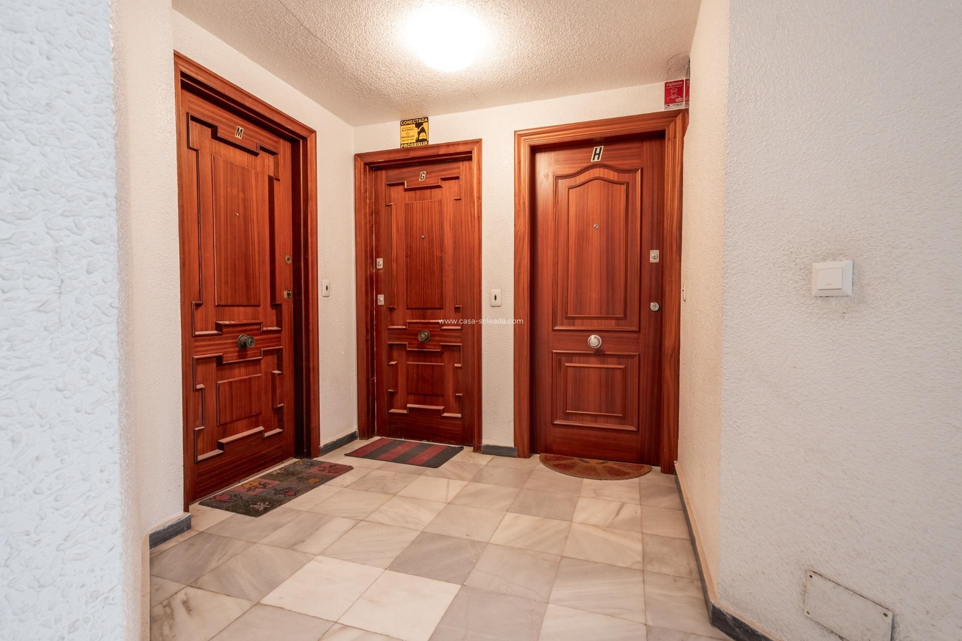 Wiederverkauf - Wohnung - Torrevieja - Acequion